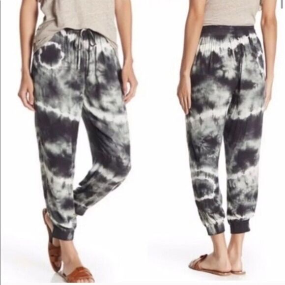 Young Broke Fabulous Tie Dye Jogger Size Xs - Picture 1 of 16